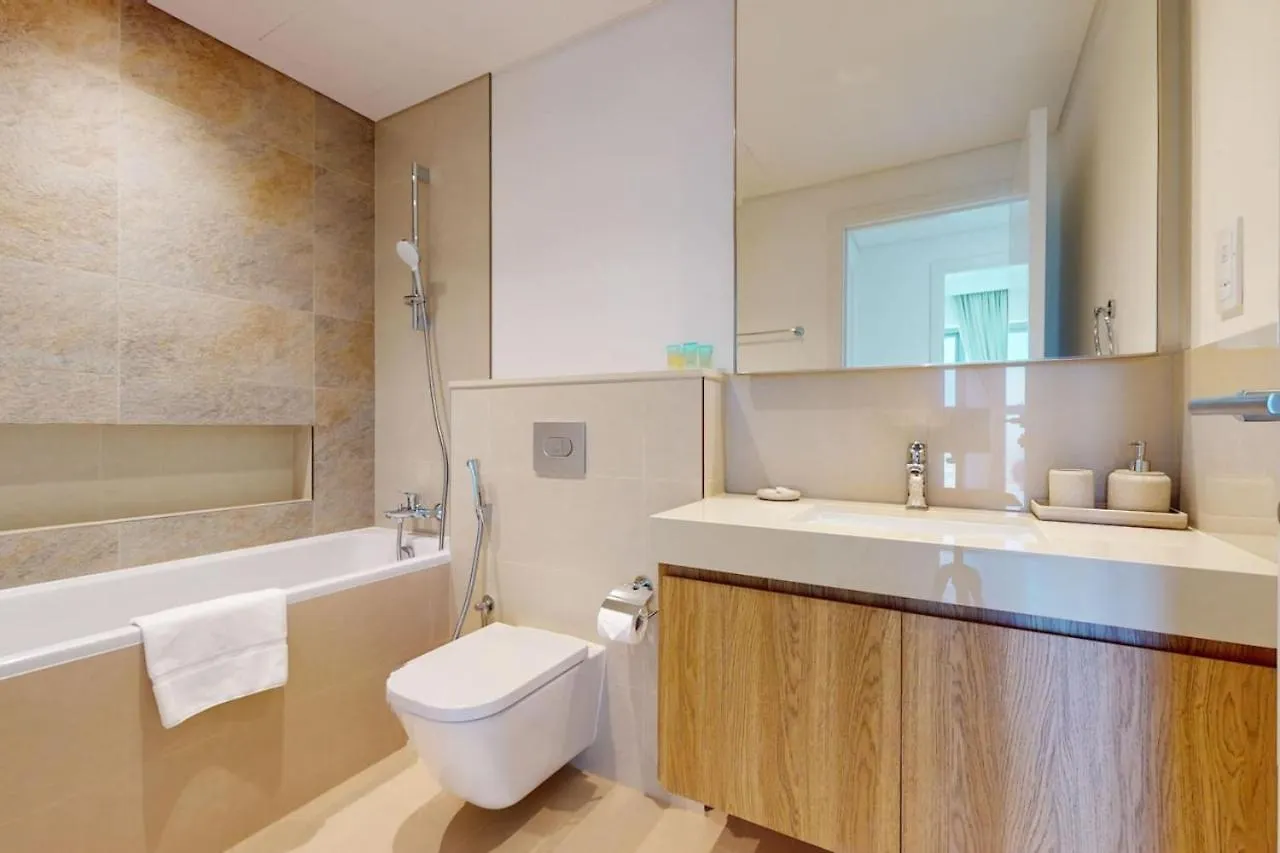 Downtown Views Ii, Tower 2- Calm One Bedroom Dubai Apartment
